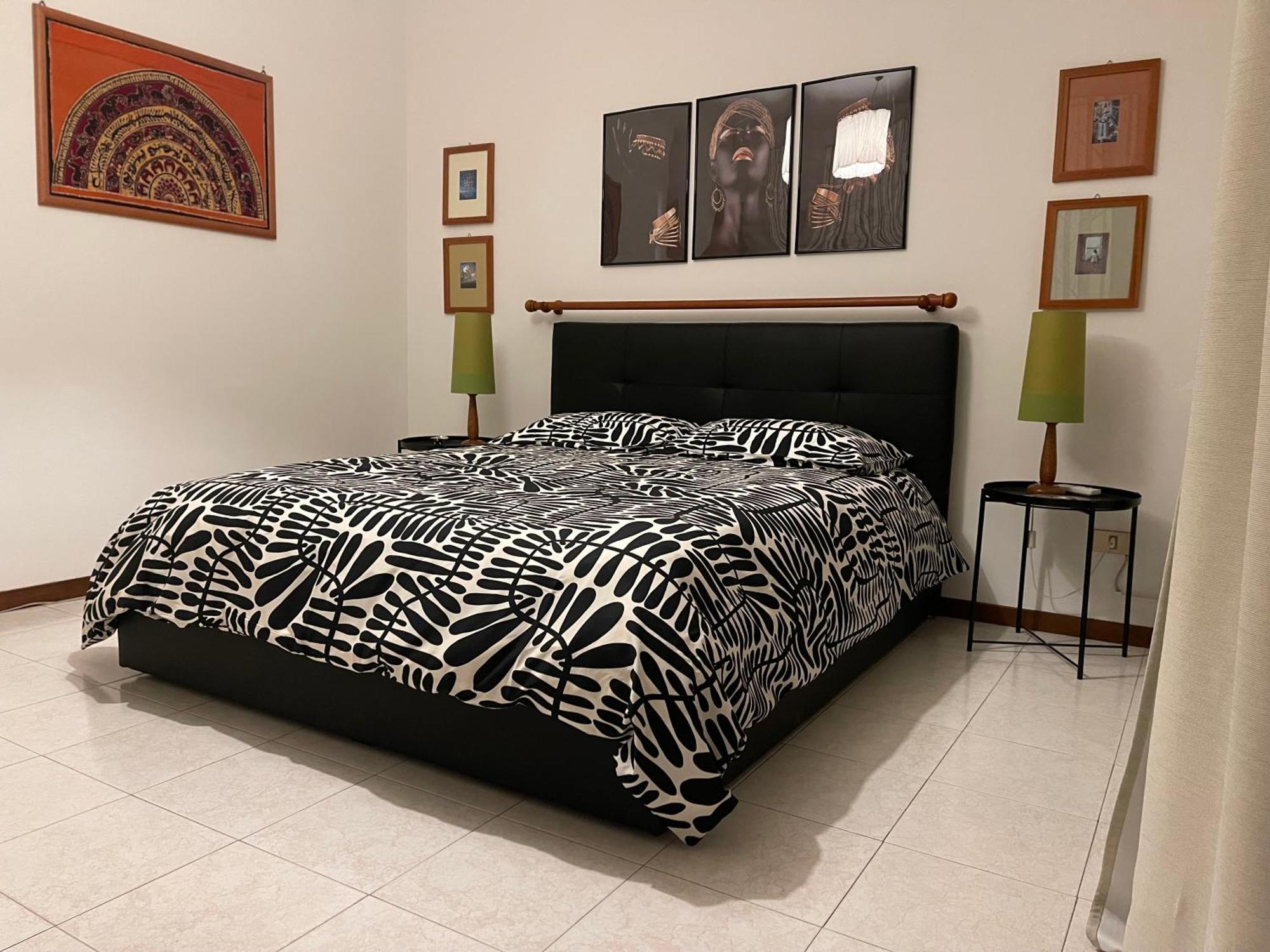 Spazioso Eur 120 Mq Con Palestra E Parcheggio Privati Appartamento Roma