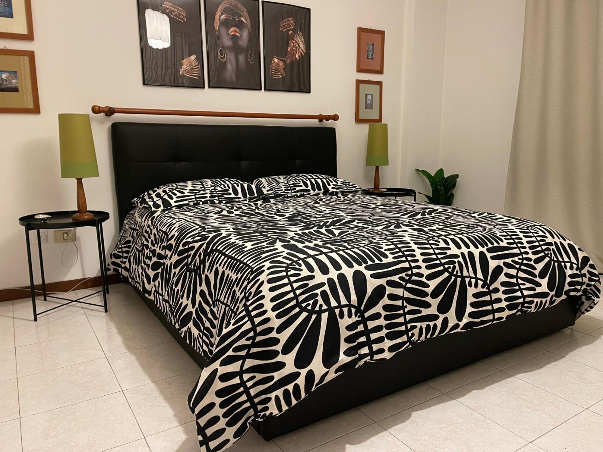 Spazioso Eur 120 Mq Con Palestra E Parcheggio Privati * Roma